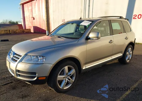 2004 Volkswagen Touareg V10 Tdi z USA, uszkodzony, nr VIN WVGHH77L84D082350